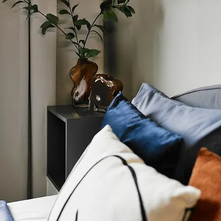 Cracow Beautiful Pet-friendly Studio Mickiewicza By Renters Apartment Krakow