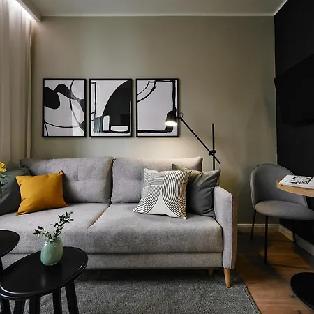 Apartment Cracow Beautiful Pet-friendly Studio Mickiewicza By Renters Krakow
